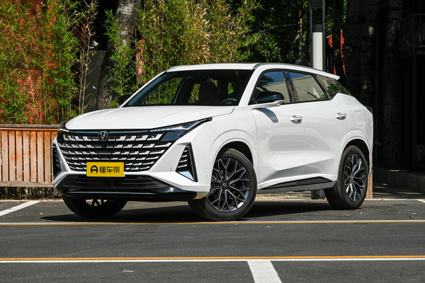 长安UNI-Z 2025款 智慧新蓝鲸 500Bar MAX厂商_基本信息图