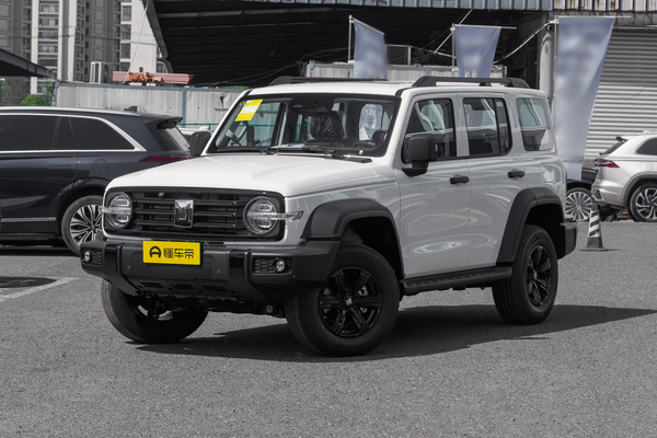 坦克300 2025款 2.0T 汽油版征服者厂商_基本信息图