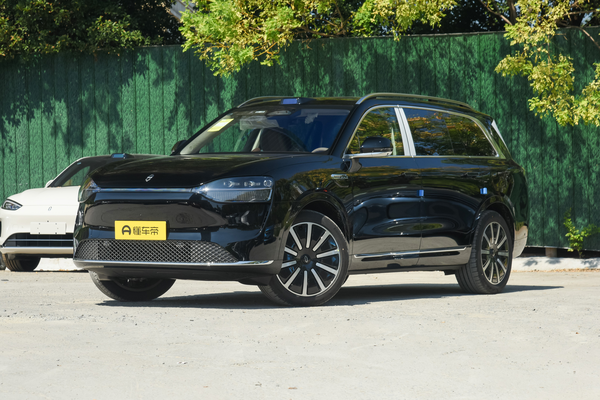 问界M9 2025款 纯电 Max 六座版厂商_基本信息图