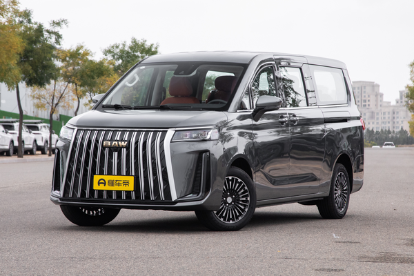 锐胜M8 2026款 CNG中级营运7座厂商_基本信息图