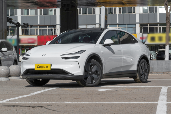 乐道L60 2024款 700km 长续航四驱版纯电续航里程(km)_基本信息图