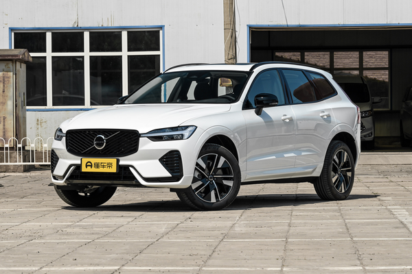 沃尔沃XC60 2026款 B5 四驱智远运动版厂商_基本信息图