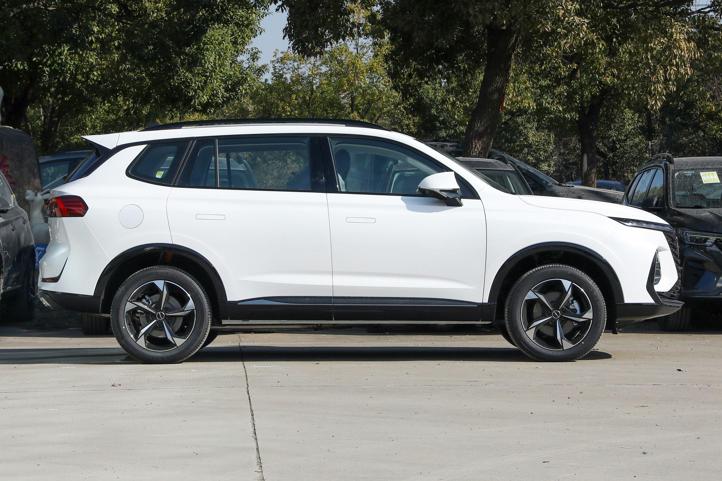 荣威rx5 emax 2022款 phev无畏尊享版图片_荣威_41/94张图片_汽车外观