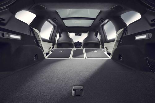 真正的入门即顶配？激光雷达+Orin X*4芯片，这30万级SUV挺香