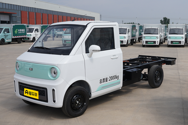 橙仕X7 2023款 201KM 二类底盘厂商_基本信息图