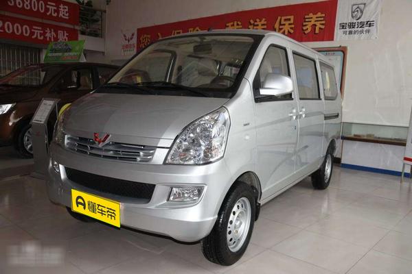 五菱荣光 2011款 1.2L豪华型厂商_基本信息图