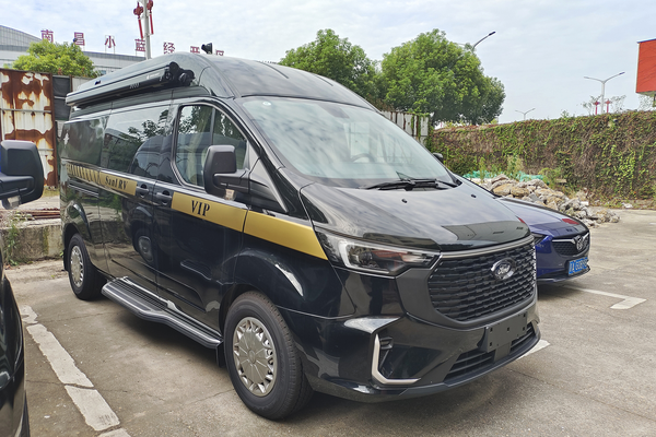 梦骑士 2023款 汽油 家庭版厂商_基本信息图