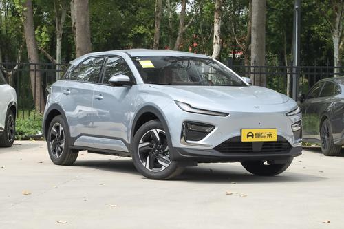9万级大5座纯电SUV，163马力+续航501km，双独立悬挂，适合家用