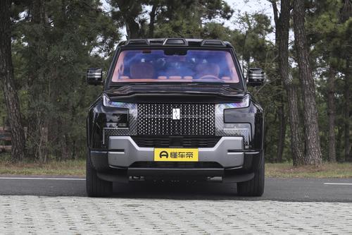 售价109.8万，配四电机3秒级破百，车长超5米3，仰望U8值得选吗？