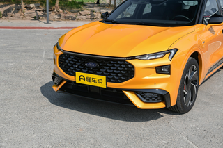 20万级混动合资车，蒙迪欧PK雅阁，谁更适合你？图3