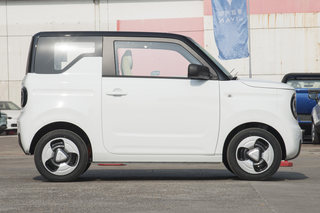 微型电动车新选择，吉利熊猫mini新春版亮相，将于月底发售图3