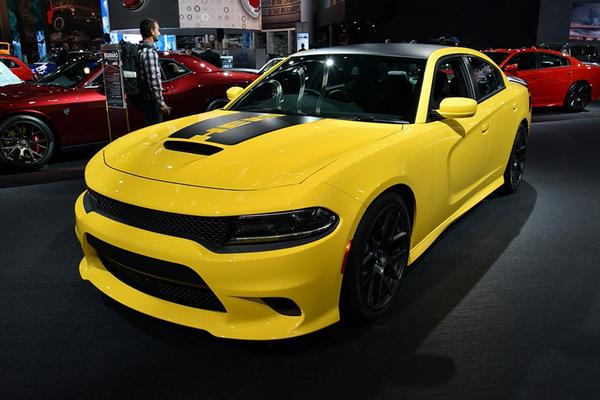 Charger 2006款 6.1 自动 SRT8厂商_基本信息图