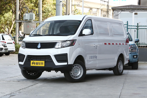 北汽瑞翔V2 EV 2022款 封窗厢货 河南锂动电池厂商_基本信息图