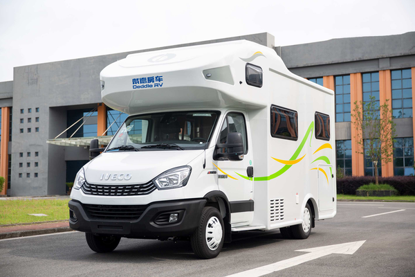 自由风 2024款 PLUS·前上门版·无拓展厂商_基本信息图