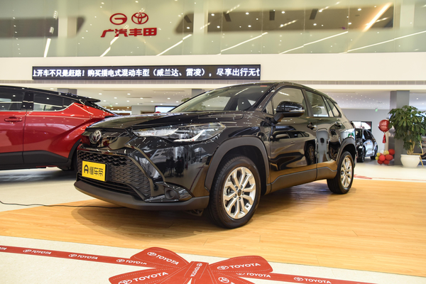 锋兰达 2022款 2.0L CVT精英版车窗一键升降_玻璃/后视镜图