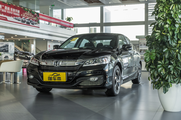 雅阁 2016款 2.0L 舒适版厂商_基本信息图