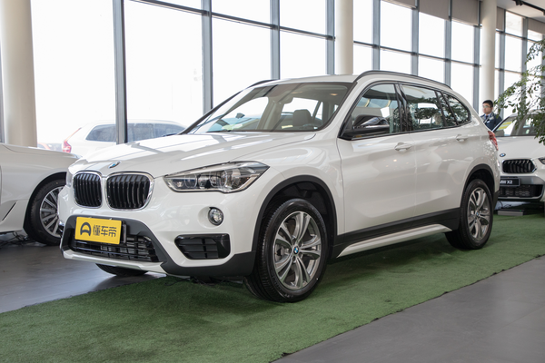 宝马X1 2019款 xDrive20Li 尊享型整备质量(kg)_车身图