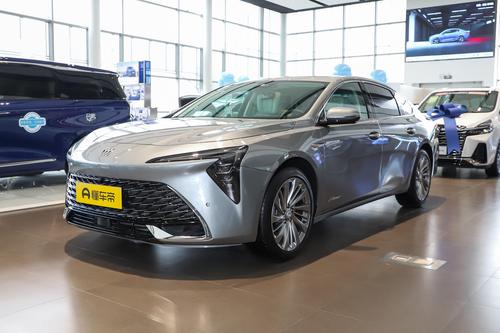 23.99万元优惠完仅19.99万元，配30英寸大联屏，家用有面儿还实惠