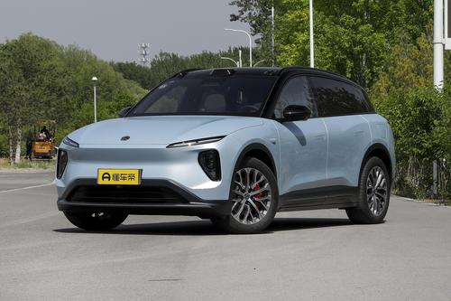 33.8万元起售，大五座空间，还支持换电，蔚来ES6表现如何？