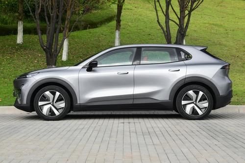 解读深蓝S05，续航510km+3C快充，带女王副驾，享限时优惠！