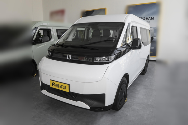 超级VAN 2024款 驭程版短轴中顶 68kWh上市时间_基本信息图