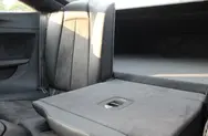 后排座椅比例折叠
