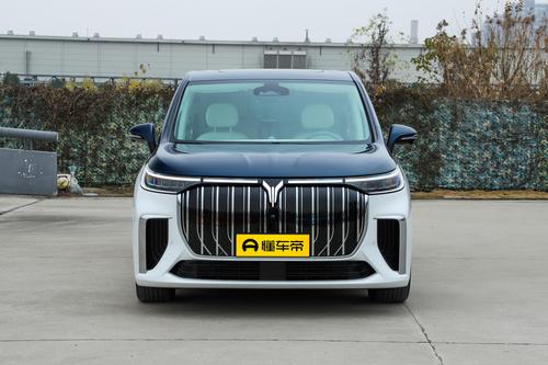 续航605公里，岚图梦想家 EV值得买吗？全方面进行评测解析！