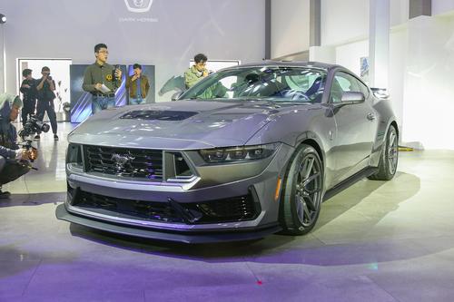 72.5万 福特Mustang Dark Horse上市 配5.0L V8动力