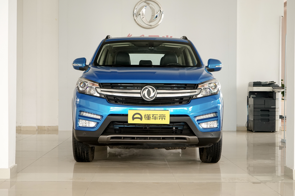 风光S560 2018款 升级款 1.8L CVT尊贵型 7座油箱容积(L)_车身图