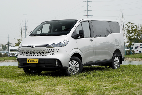 新途V70 2023款 2.0T柴油手动精英版短轴低顶5/6座125Ps最大功率(kW)_基本信息图