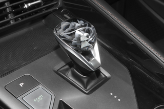 荣威eRX5：油耗1.4L，配AMT变速箱，轴距2765MM，售14.79万起图8