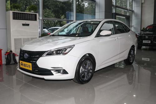 体验长安逸动DT 2021款 1.6L 自动尊贵型，价格亲民，皮实耐用