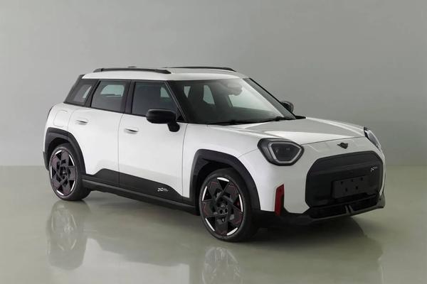电动MINI JCW ACEMAN 2025款 改款 JOHN COOPER WORKS厂商_基本信息图