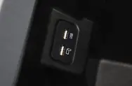 前排USB接口