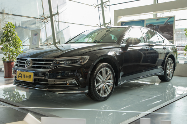 辉昂 2018款 改款 380TSI 两驱旗舰版厂商_基本信息图