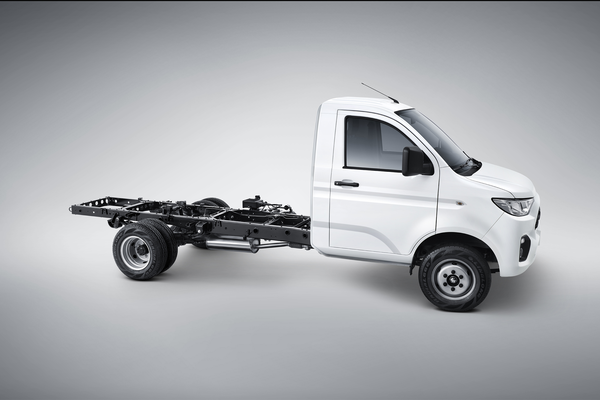 鲸卡T7 2022款 2.0L手动豪华版单排长轴LQ481QFB厂商_基本信息图