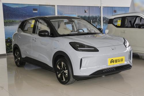 代步车可以看这款，五菱缤果SUV，CLTC纯电续航330km！