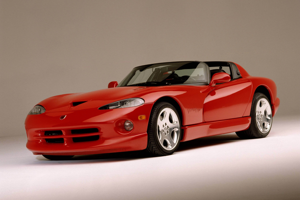 蝰蛇 1998款 RT/10厂商_基本信息图