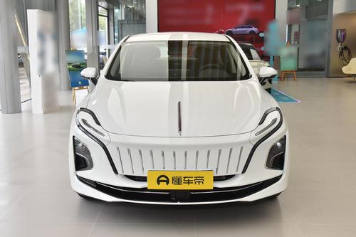 红旗E-QM5：6月卖出8858台，车长超5米家用如何？