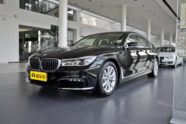 宝马7系 2017款 730Li 豪华型整备质量(kg)_车身图