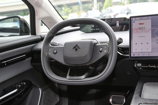 昊铂GT新增车型上市，支持L3级驾驶辅助，售25.99万元图6