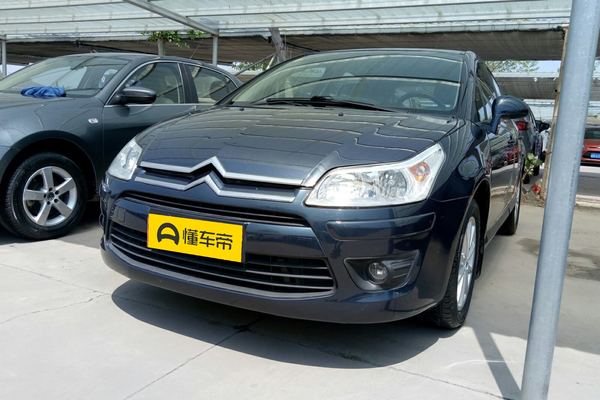 世嘉 2008款 两厢 1.6L 手动舒适型后排座椅放倒比例_座椅配置图