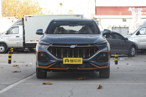 2022款欧尚X5运动版：1.5T蓝鲸+熏黑套件+四出排气，售10.09万起