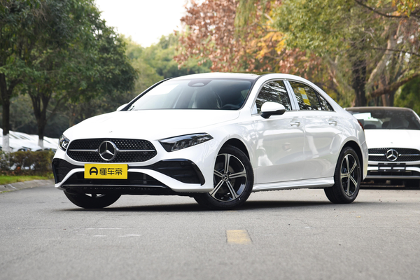 奔驰A级 2024款 改款 A 200 L 时尚版厂商_基本信息图