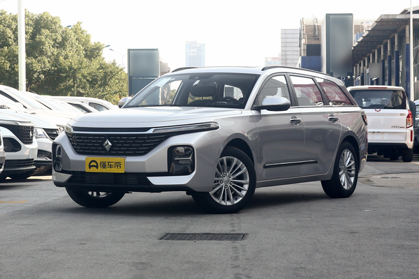 宝骏RC-5 2020款 RC-5w 1.5T CVT智耀尊享型厂商_基本信息图