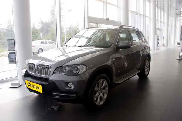 宝马X5(进口) 2008款 xDrive30i豪华型厂商_基本信息图