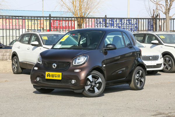 smart fortwo 2018款 1.0L 52千瓦巧克力特别版 国V厂商_基本信息图