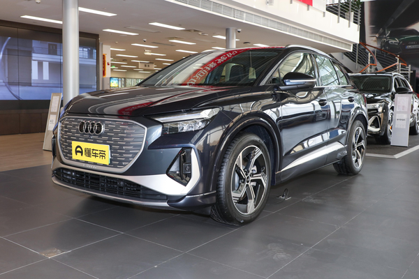 奥迪Q4 e-tron 2022款 40 e-tron 创境版车内中控锁_舒适/防盗配置图