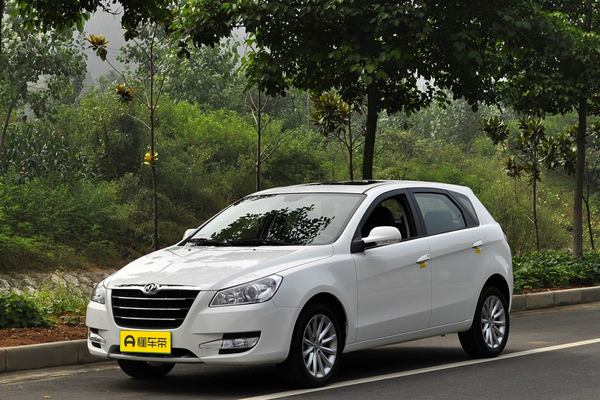 东风风神H30 2011款 1.6L 自动尊贵型厂商_基本信息图