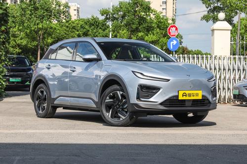 10万级家用SUV，配大屏+8155芯片，续航501km，还带有快充 ！